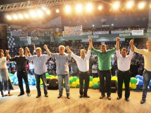  Cidadãos gonçalenses pedem renovação e superlotam Pré-Candidatura de Dejorge Patrício no Clube Mauá