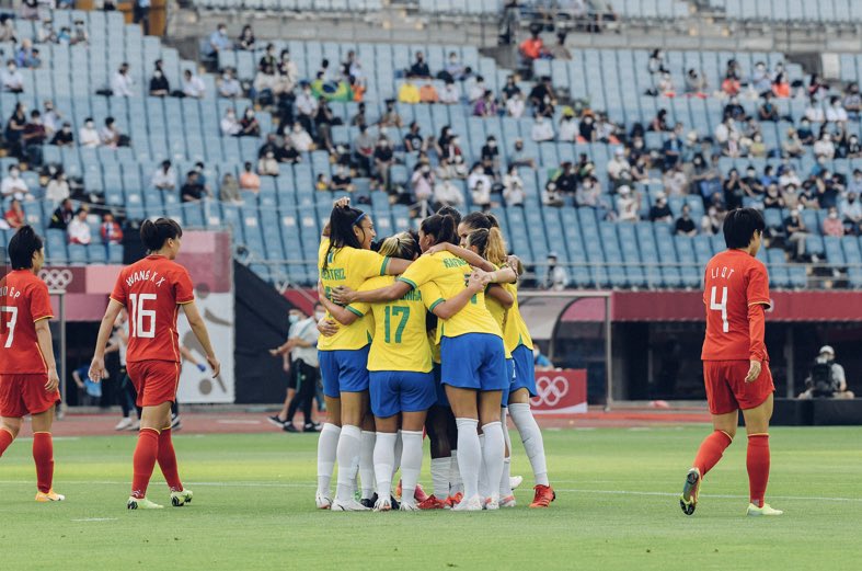  Em estreia na Olimpíada, futebol feminino do Brasil goleia China por 5 a 0