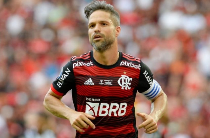  Diego Ribas anuncia que deixará o Flamengo no fim do ano