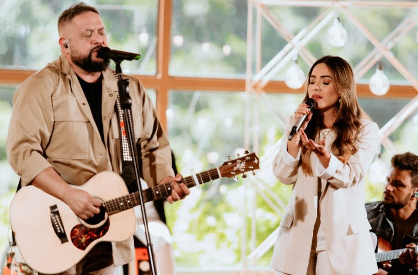  Fernandinho traz a canção “Único Acústico” feat. Gabriela Rocha